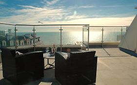 Airhost'S Brighton'S Best Green Diamond Escape With Sea Views